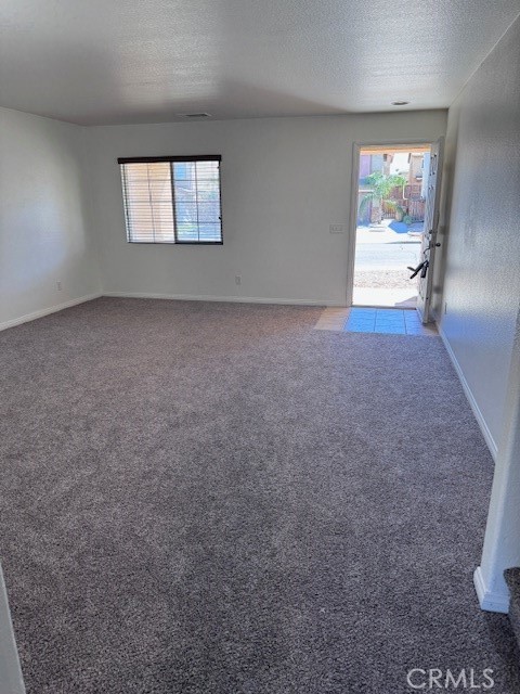 Detail Gallery Image 4 of 25 For 13102 Napa Ct., Hesperia,  CA 92344 - 5 Beds | 3 Baths