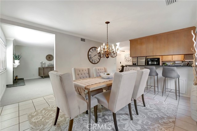 Detail Gallery Image 19 of 47 For 945 Lansing Ln, Costa Mesa,  CA 92626 - 4 Beds | 2 Baths