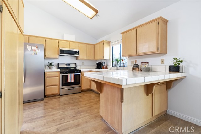 Detail Gallery Image 17 of 44 For 207 Quarterhorse, Paso Robles,  CA 93446 - 3 Beds | 2 Baths