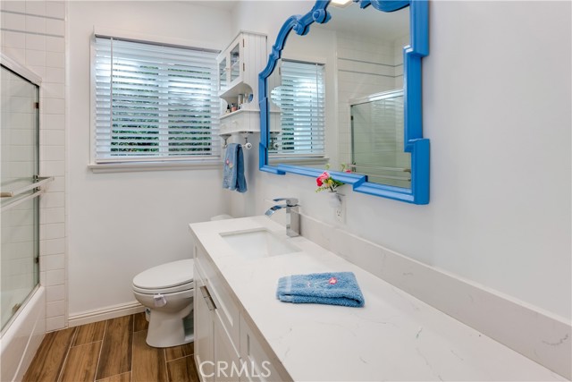 Detail Gallery Image 15 of 18 For 5743 Natick Ave, Sherman Oaks,  CA 91411 - 3 Beds | 2 Baths