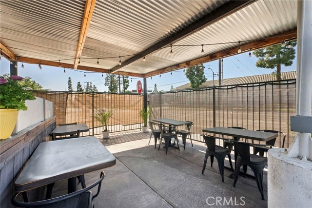 8111 Foothill Boulevard, Rancho Cucamonga CA: https://media.crmls.org/medias/73d4bff1-fae0-45fe-a751-fa69dbd93467.jpg