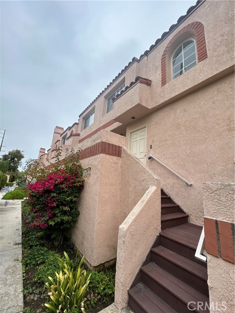 3101 Plaza Del Amo, Torrance CA: https://media.crmls.org/medias/73d50f68-d99c-40af-95d6-3176e7830c55.jpg