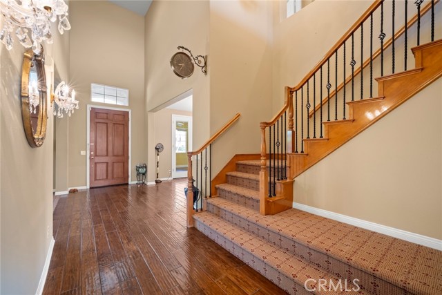 Detail Gallery Image 7 of 41 For 24274 Palo Verde Dr, Valencia,  CA 91354 - 5 Beds | 4/1 Baths