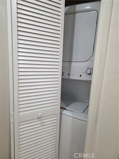 Detail Gallery Image 8 of 21 For 1232 W Palm, Orange,  CA 92868 - 2 Beds | 2/1 Baths