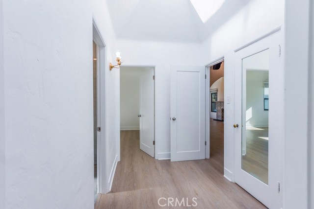 Detail Gallery Image 25 of 43 For 128 S Harper, Los Angeles,  CA 90048 - 3 Beds | 2 Baths