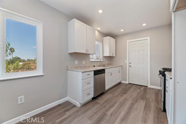 Detail Gallery Image 8 of 24 For 12446 1st, Yucaipa,  CA 92399 - 2 Beds | 1/1 Baths