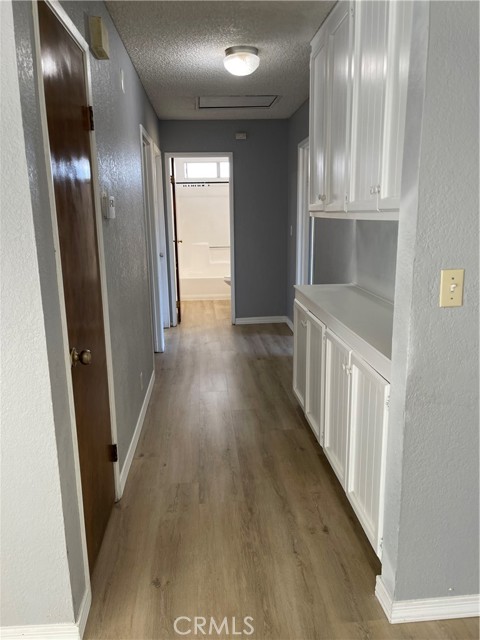 Detail Gallery Image 10 of 11 For 14199 Havasu Rd, Apple Valley,  CA 92307 - 3 Beds | 2 Baths