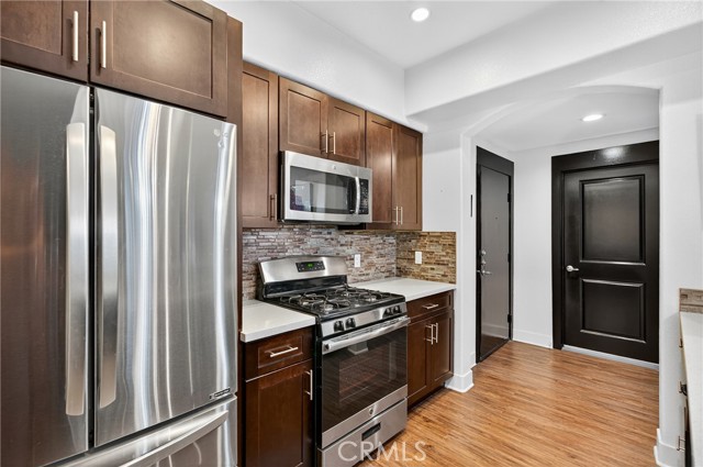 24585 Town Center Drive, Valencia CA: https://media.crmls.org/medias/73d9cfc7-6ecc-46e0-9a4d-a2e2c6ddb4aa.jpg