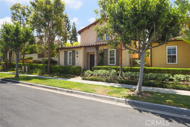 Detail Gallery Image 2 of 57 For 86 Canyoncrest, Irvine,  CA 92603 - 4 Beds | 2/1 Baths