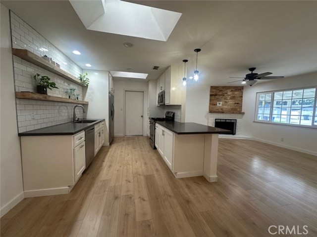 Detail Gallery Image 2 of 8 For 8772 Sumner, Cypress,  CA 90630 - 4 Beds | 2 Baths