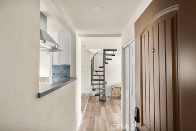 17110 Bluewater Lane, Huntington Beach CA: https://media.crmls.org/medias/73dba1a3-1ab8-444e-8a34-8795b339f983.jpg