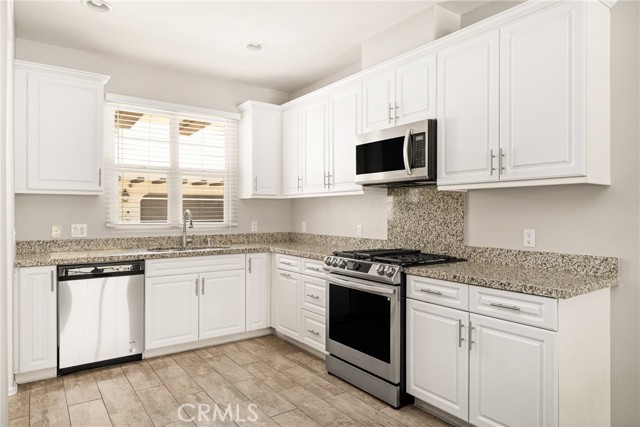 544 S Casita Street, Anaheim CA: https://media.crmls.org/medias/73dc8697-75f8-4bea-b976-e2b0081406f2.jpg