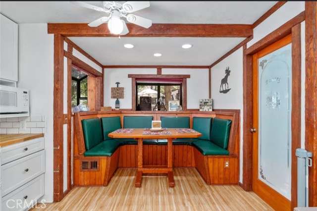 Detail Gallery Image 20 of 43 For 26249 Alpine, Twin Peaks,  CA 92391 - 4 Beds | 3 Baths