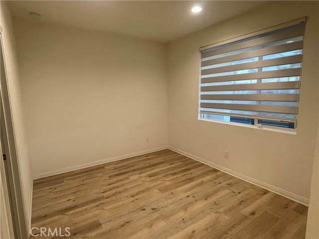 Detail Gallery Image 11 of 34 For 200 N Standard, Santa Ana,  CA 92701 - 4 Beds | 3/1 Baths