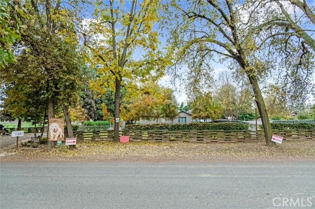 18701 Lort Drive, Visalia CA: https://media.crmls.org/medias/73ddd77b-00c4-4610-83a7-7e9ff2580b14.jpg