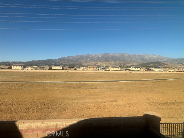 Detail Gallery Image 30 of 38 For 1332 E Rover Ln #E,  Beaumont,  CA 92223 - 4 Beds | 2/1 Baths