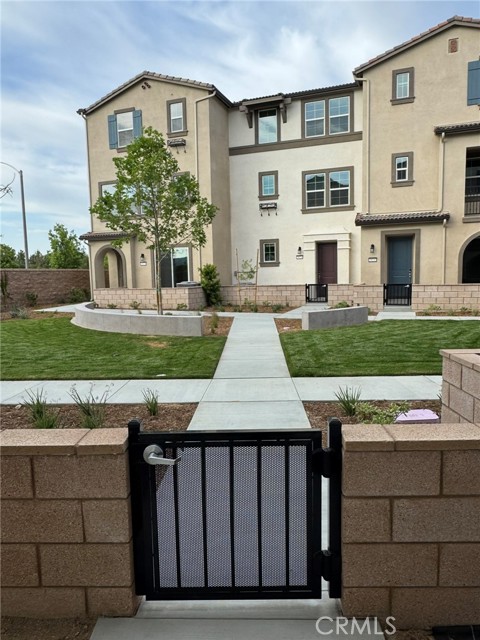 28190 Melrose Drive, Temecula CA: https://media.crmls.org/medias/73deb017-bafb-47ac-a7bd-11396b60ec1b.jpg