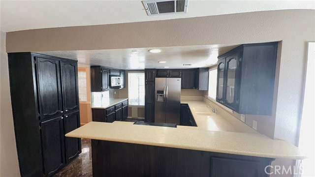 Detail Gallery Image 13 of 40 For 22962 Giant Fir Pl, Canyon Lake,  CA 92587 - 3 Beds | 2 Baths