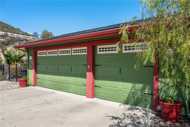 21475 Ridgedale Drive, Lake Mathews CA: https://media.crmls.org/medias/73df9e1e-4022-454d-a7f0-3b108a051340.jpg