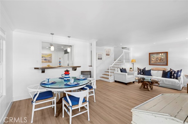 Detail Gallery Image 5 of 40 For 117 Amethyst Ave, Newport Beach,  CA 92662 - 3 Beds | 2 Baths