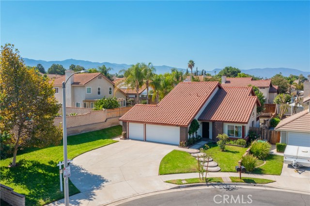 Detail Gallery Image 1 of 1 For 1952 Stonewood Cir, Corona,  CA 92881 - 4 Beds | 3 Baths