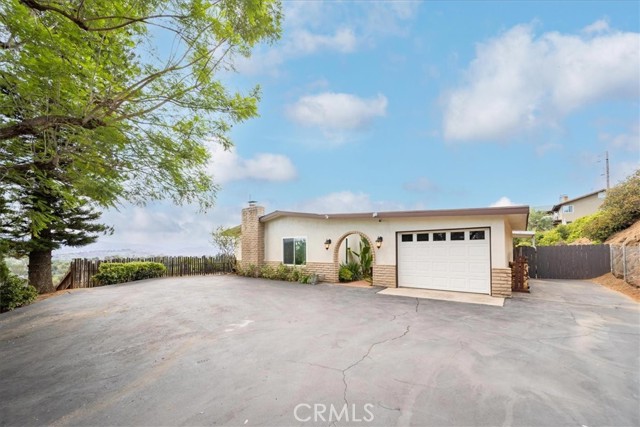 Detail Gallery Image 4 of 75 For 3057 via Hermosa, Escondido,  CA 92029 - 3 Beds | 2 Baths