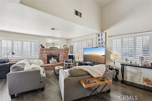 Detail Gallery Image 8 of 39 For 29580 Ash Dale, Menifee,  CA 92587 - 3 Beds | 2 Baths