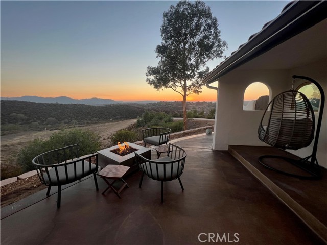 35251 Calle Campo, Temecula CA: https://media.crmls.org/medias/73e068f2-19ad-4b6a-bf3d-bc06adfea824.jpg