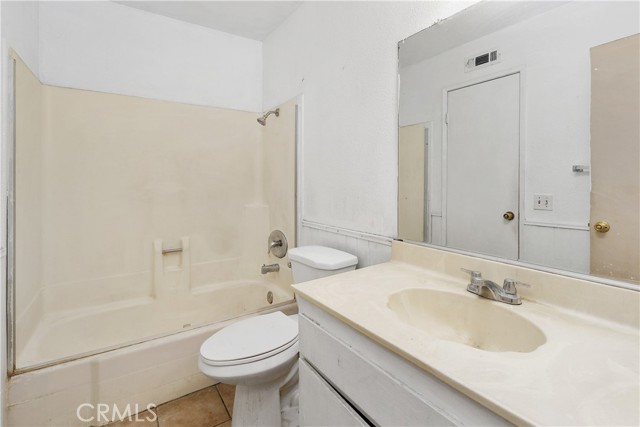 Detail Gallery Image 27 of 39 For 3088 Gladstone St #4,  Pomona,  CA 91767 - 2 Beds | 1 Baths