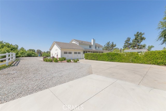 Image 3 of 70 For 41559 Floyd Court
