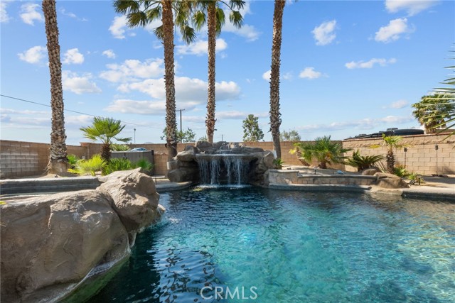 Front Image Thumbnail for CRSR26069904