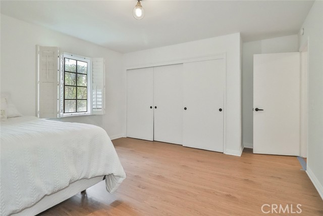 Detail Gallery Image 38 of 50 For 9419 Brightwood Ct, Northridge,  CA 91325 - 4 Beds | 2/1 Baths