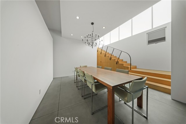 Detail Gallery Image 7 of 39 For 519 Santa Ana, Newport Beach,  CA 92663 - 4 Beds | 4/1 Baths