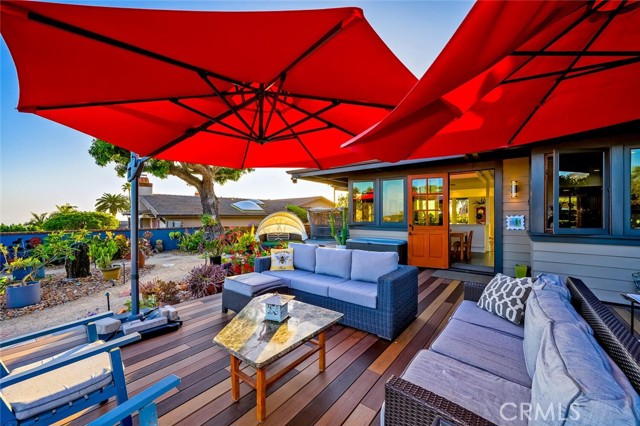 1687 Temple Hills Drive, Laguna Beach CA: https://media.crmls.org/medias/73e31562-33f6-4c59-a189-4c775fe4547a.jpg