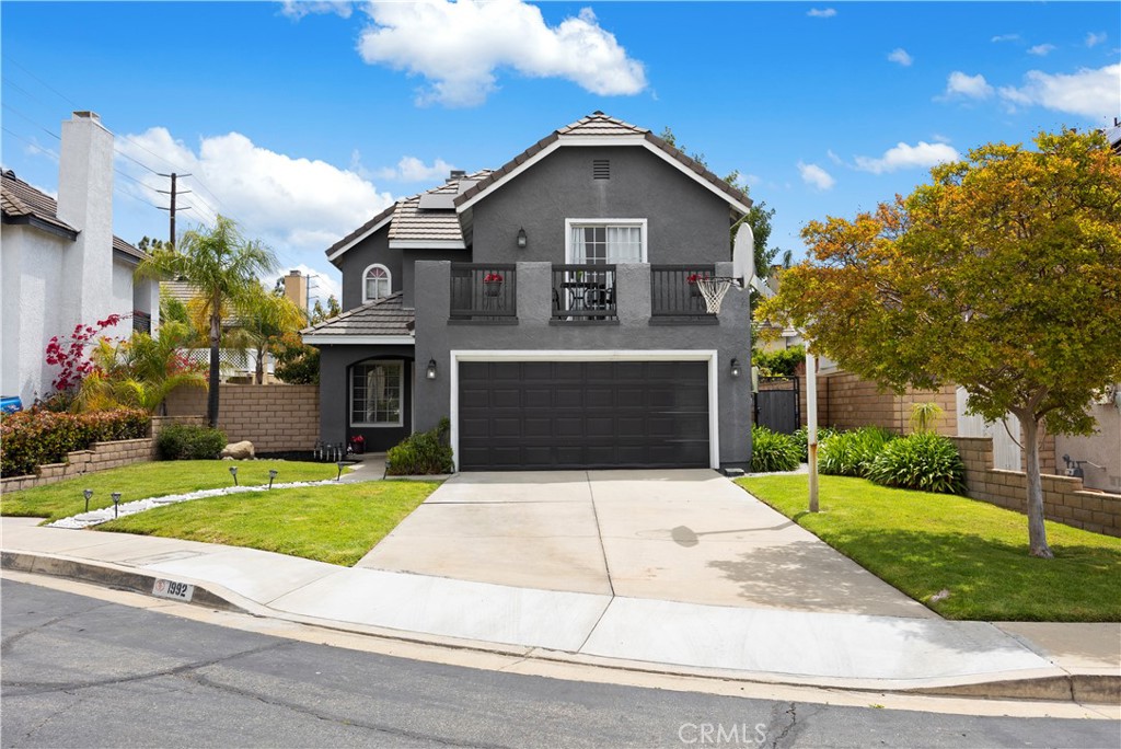 1992 Moonbeam Circle
