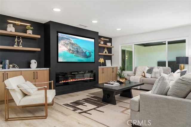 13762 Palace Way, Tustin CA: https://media.crmls.org/medias/73e43ae7-0fa0-40ed-8f89-890a1e601519.jpg