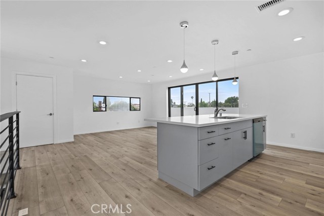 Detail Gallery Image 17 of 23 For 4138 Normal Ave, Los Angeles,  CA 90029 - 2 Beds | 2 Baths