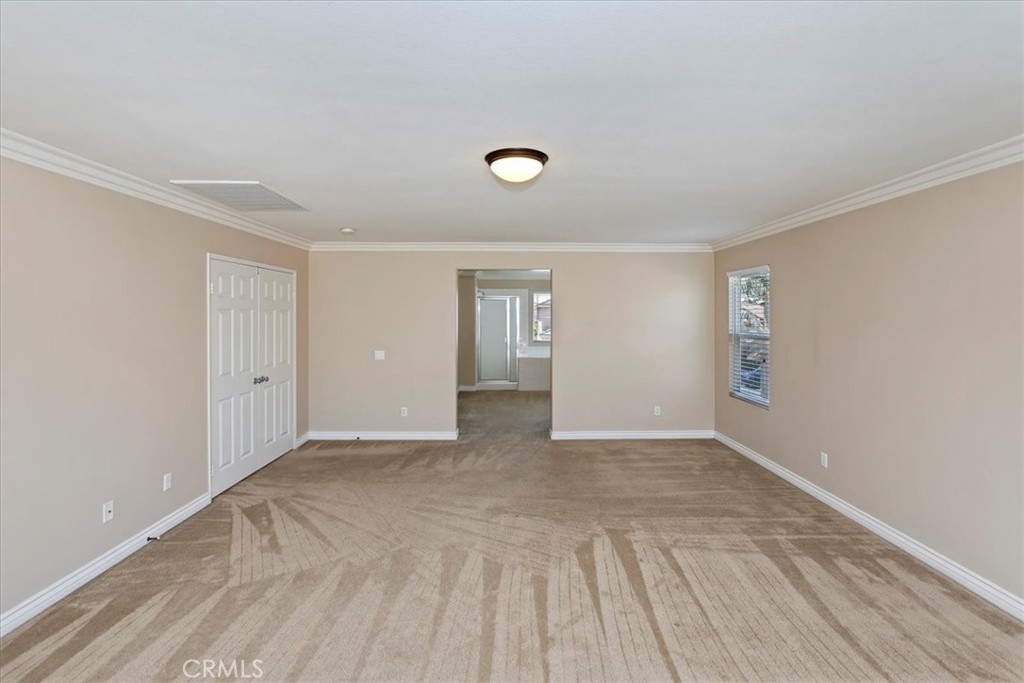 MLS #OC25117971 img 40