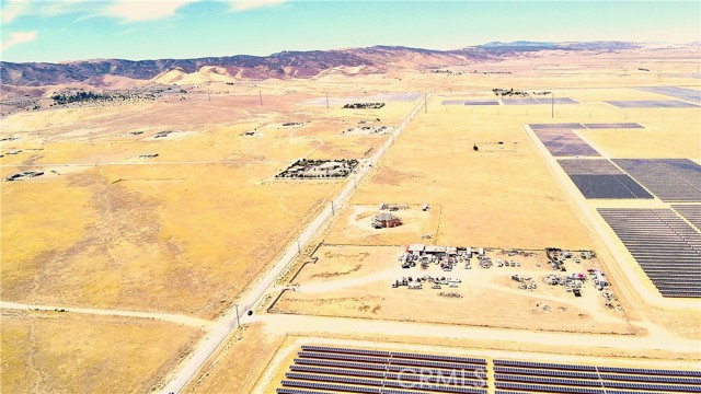 0 W Avenue K, Lancaster CA: https://media.crmls.org/medias/73e4e310-5eaa-4033-bee4-46d07e0a6cac.jpg