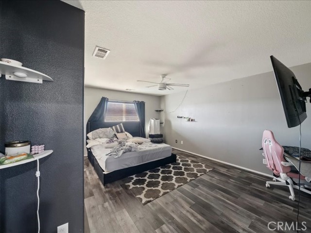 Detail Gallery Image 21 of 28 For 16764 Desert Lily, Victorville,  CA 92394 - 5 Beds | 2/1 Baths