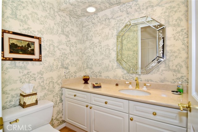25339 Prado De Los Arboles, Calabasas CA: https://media.crmls.org/medias/73e53f48-8b5d-4518-bb55-c54cbeabf6d8.jpg