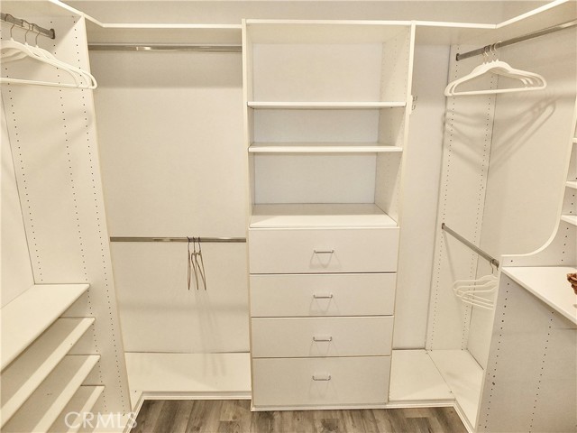 729 East Emerson Ave, Orange CA: https://media.crmls.org/medias/73e66e4f-502f-4d13-aff1-d2c3704237ee.jpg