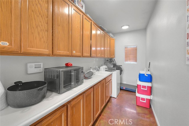 Detail Gallery Image 33 of 75 For 11077 Valle Vista Rd, Phelan,  CA 92371 - 5 Beds | 3/1 Baths