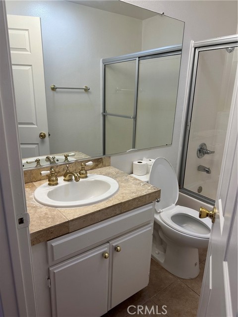 Detail Gallery Image 29 of 38 For 7035 Woodley Ave #210,  Van Nuys,  CA 91406 - 2 Beds | 2 Baths