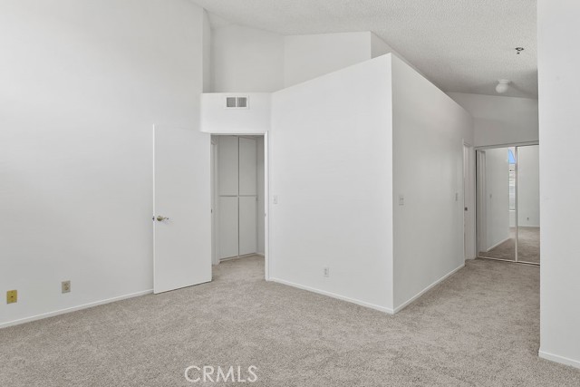 Detail Gallery Image 14 of 32 For 10371 Garden Grove Boulevard #20,  Garden Grove,  CA 92843 - 3 Beds | 3 Baths