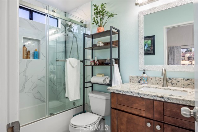 Detail Gallery Image 17 of 34 For 25712 Le Parc #20,  Lake Forest,  CA 92630 - 3 Beds | 2 Baths