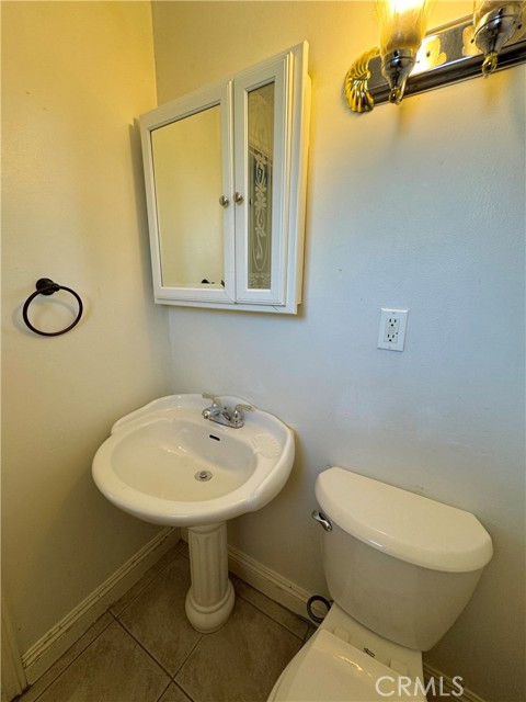 1255 Lawrence Circle, Simi Valley CA: https://media.crmls.org/medias/73eab9d9-ea01-4c9e-be06-ad80b4d15a99.jpg