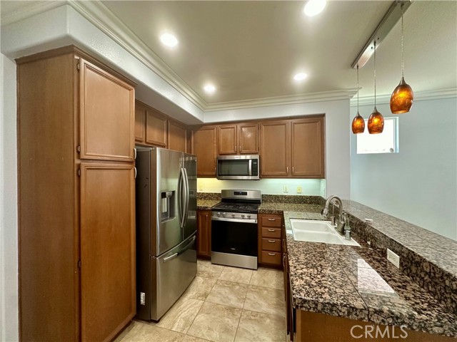 Detail Gallery Image 11 of 22 For 28437 Gatineau St, Murrieta,  CA 92563 - 3 Beds | 2/1 Baths