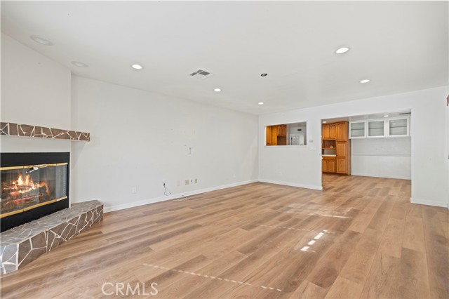 Image 13 of 41 For 27465 Cherry Creek Drive