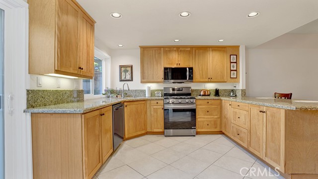 Detail Gallery Image 11 of 59 For 1023 via Presa, San Clemente,  CA 92672 - 3 Beds | 2/1 Baths